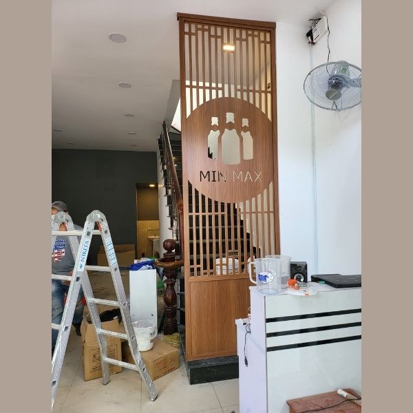 Vách Ngăn Cầu Thang Gỗ- CT32