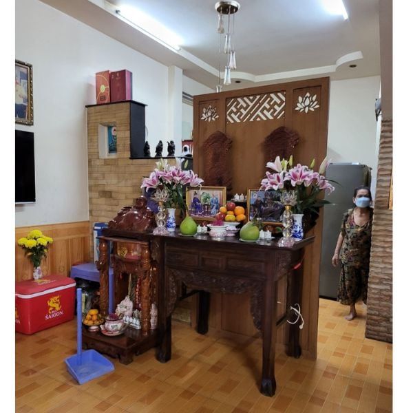 Vách Ngăn Cho Phòng Thờ- PT23