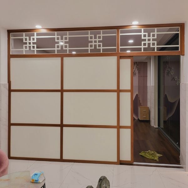 Vách Ngăn Cửa Lùa Gỗ Kín- MS10