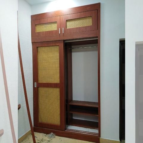  Vách ngăn cửa lùa cnc -MS42 