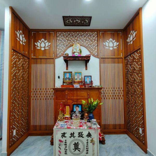 Vách Ngăn Cho Phòng Thờ- PT77