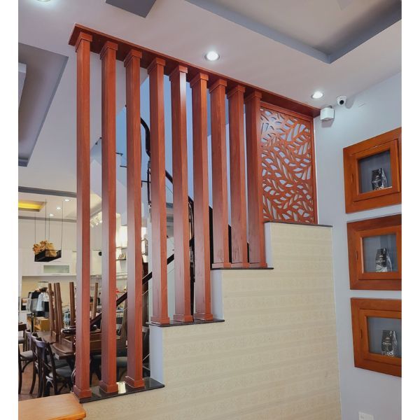 Vách Ngăn Cầu Thang Gỗ Đẹp- CT53