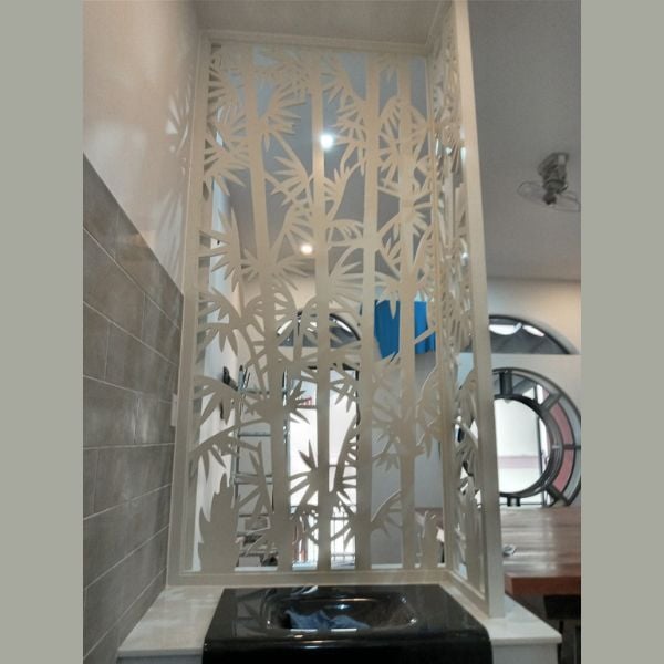 Vách Ngăn Phòng Bếp -BK83