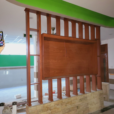  Vách lam gỗ cầu thang phòng khách -LG105 