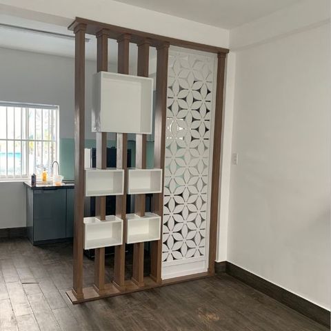  Vách lam gỗ cầu thang phòng khách -LG96 