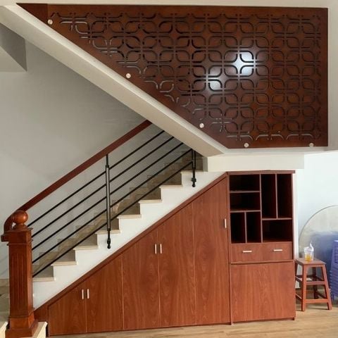  Vách ngăn cầu thang cnc- CT142 