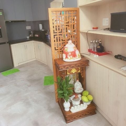  Vách ngăn sau bàn ông địa - VOD022 