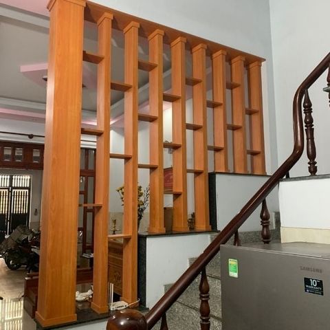  Vách lam gỗ cầu thang phòng khách -LG91 