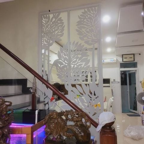  Vách ngăn cầu thang cnc- CT137 