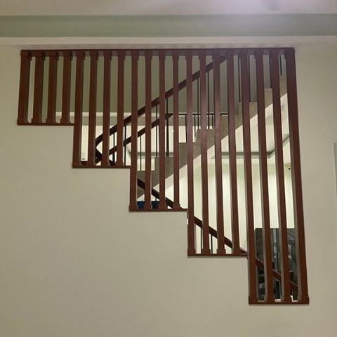  Vách lam gỗ cầu thang phòng khách -LG92 