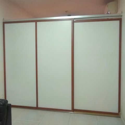  Vách Ngăn Cửa Lùa Gỗ Kín- MS11 