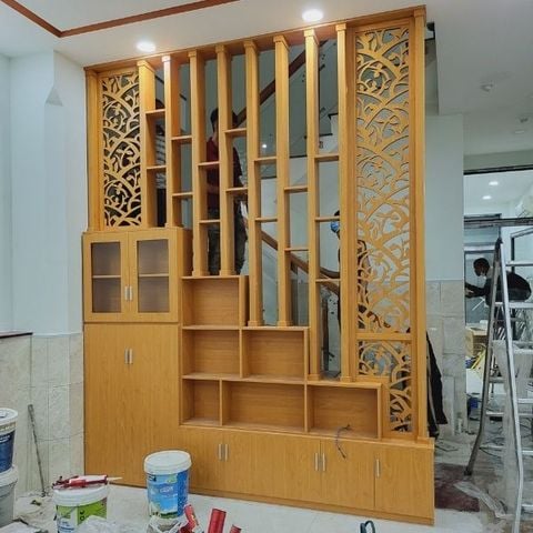  Vách lam gỗ cầu thang phòng khách -LG125 