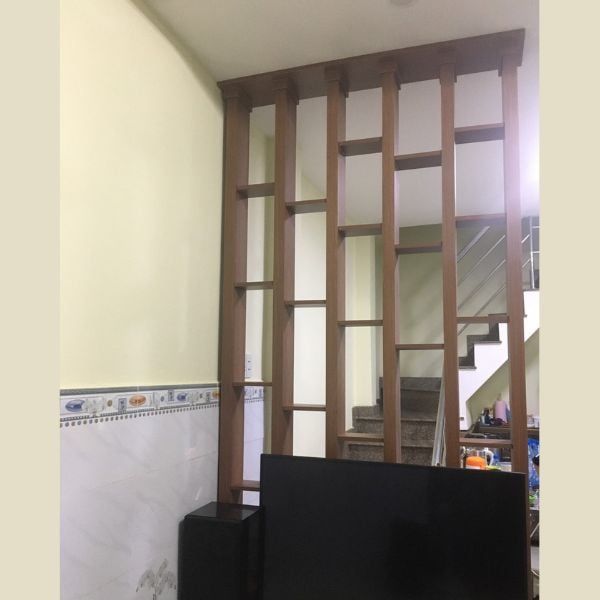 Vách ngăn cầu thang 50