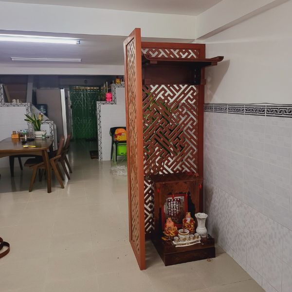 Vách ngăn phòng thờ 99