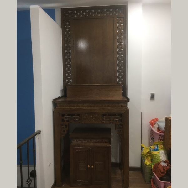 Vách ốp phòng thờ 13