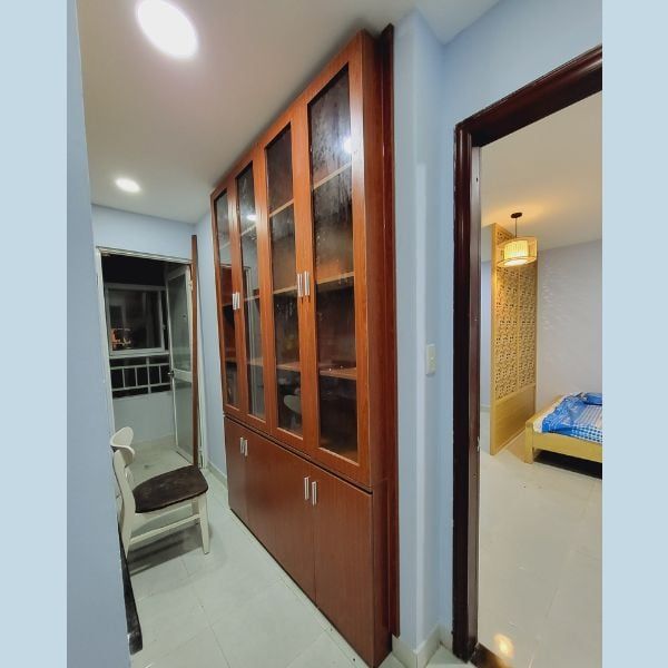 Tủ kệ trang trí 18