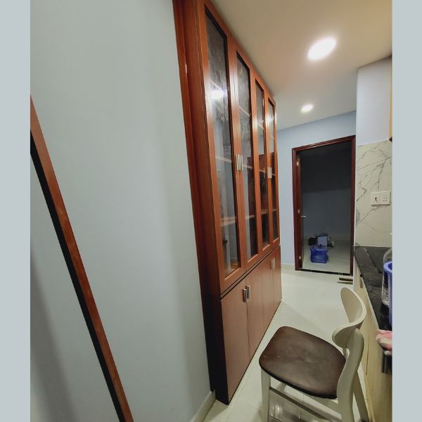 Tủ kệ trang trí 18