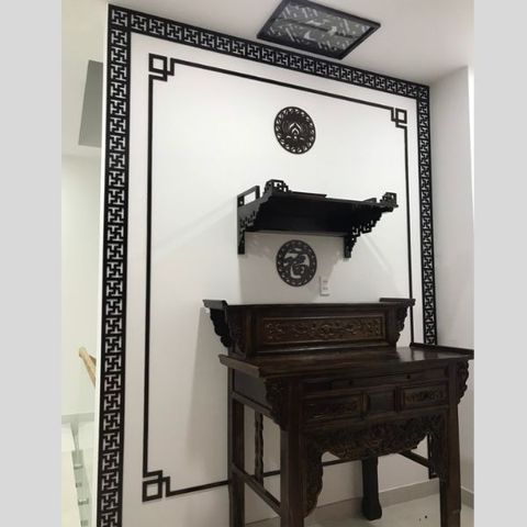  TRANG THỜ TREO TƯỜNG GỖ SỒI 01 