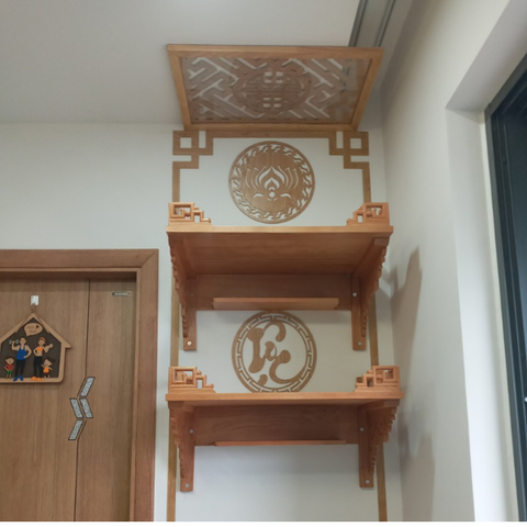  TRANG THỜ TREO TƯỜNG GỖ SỒI 02 