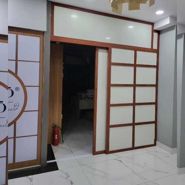 Vách ngăn cnc phòng ngủ 40