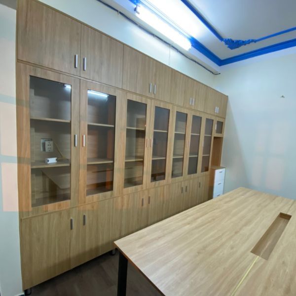 Tủ kệ trang trí 38