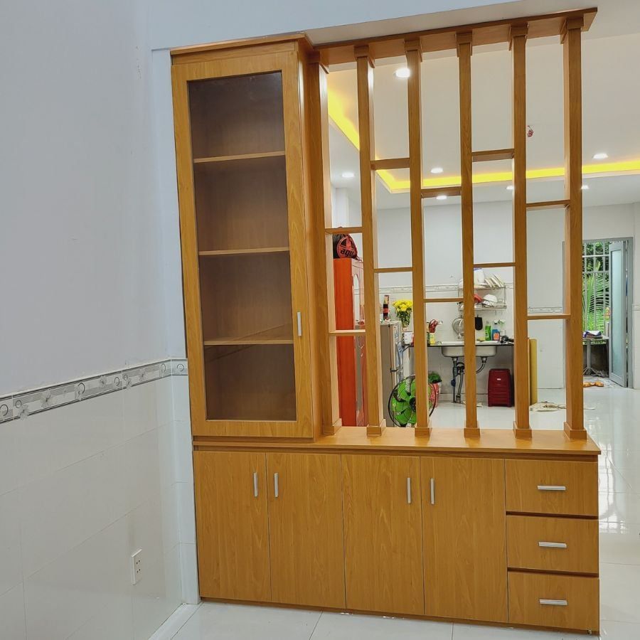 Vách ngăn phòng khách và bếp 06