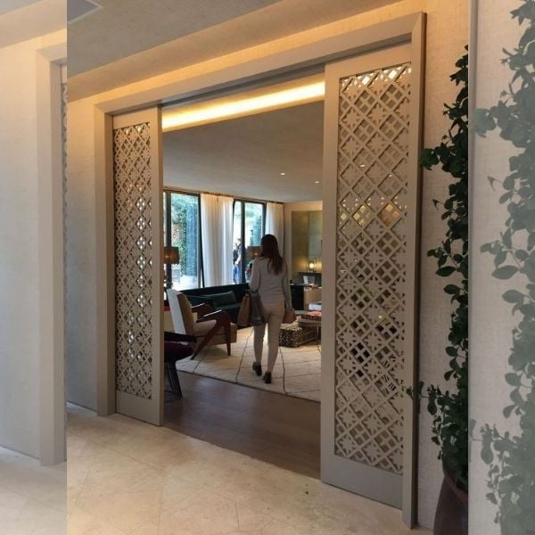 Vách ngăn cnc phòng ngủ 28