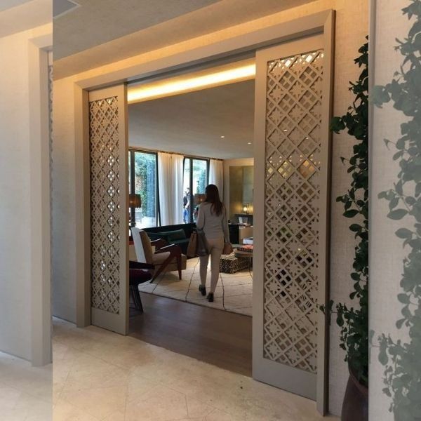 Vách ngăn cnc phòng ngủ 28