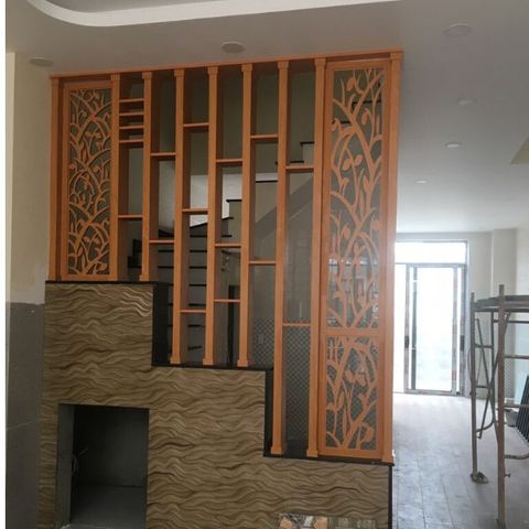  Vách ngăn cầu thang 83 