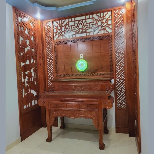 Vách ốp phòng thờ 26
