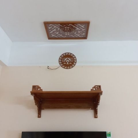  TRANG THỜ TREO TƯỜNG GỖ SỒI 07 