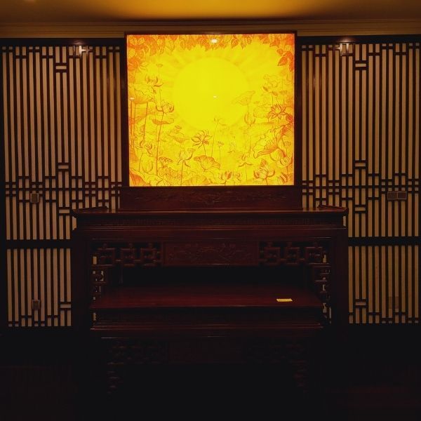 Vách ngăn phòng thờ 156