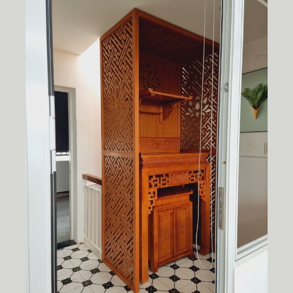 BÀN THỜ GIA TIÊN KÈM BỤC SEN 06