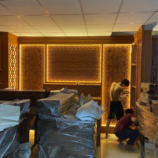 Vách ngăn phòng thờ 01