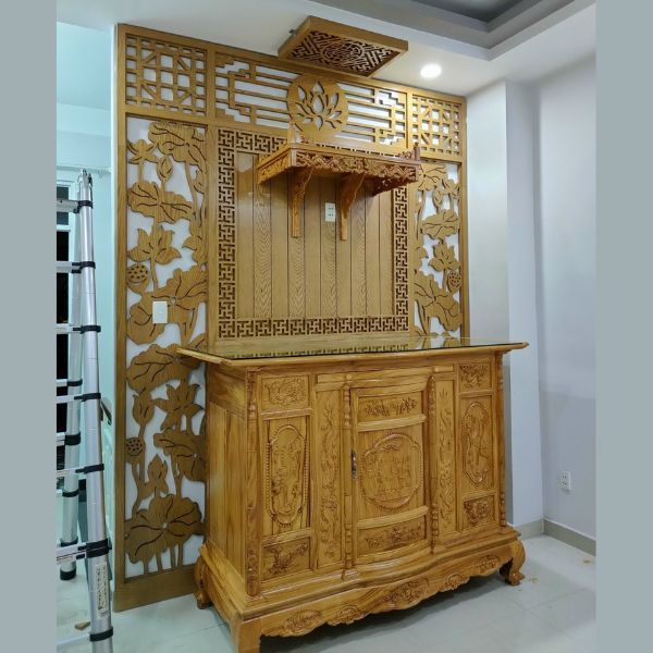 Vách ốp phòng thờ 04