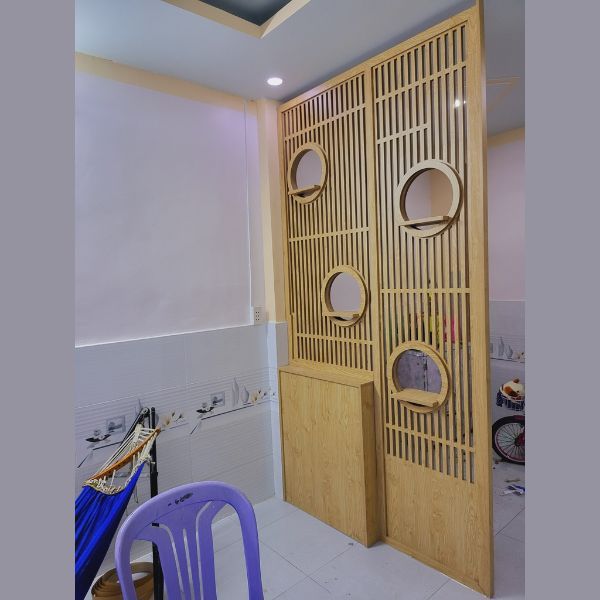 Vách ngăn phòng khách và bếp 54