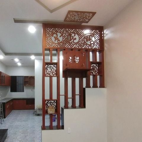  Vách ngăn cầu thang 94 