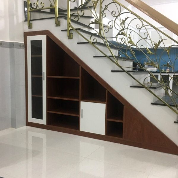 Tủ kệ trang trí 55