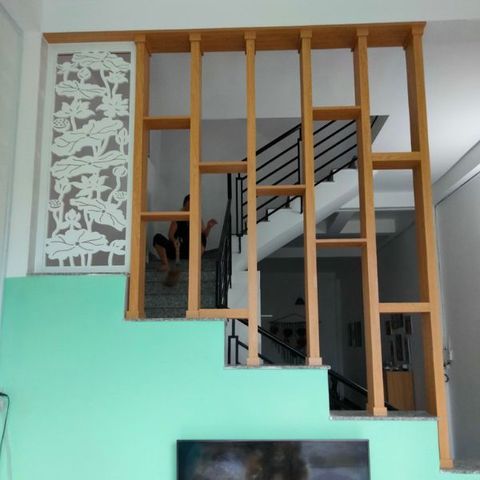  Vách ngăn cầu thang 75 