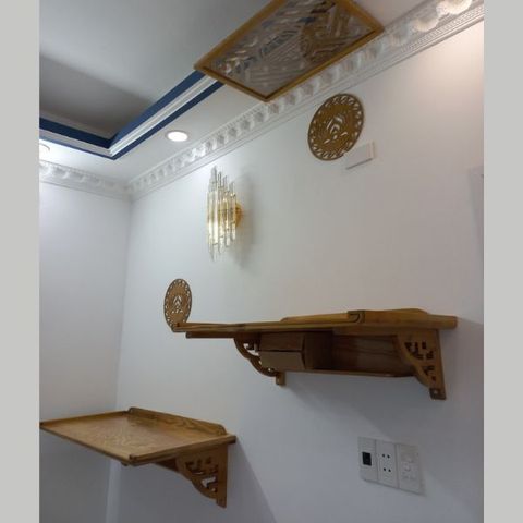  TRANG THỜ TREO TƯỜNG GỖ SỒI 08 