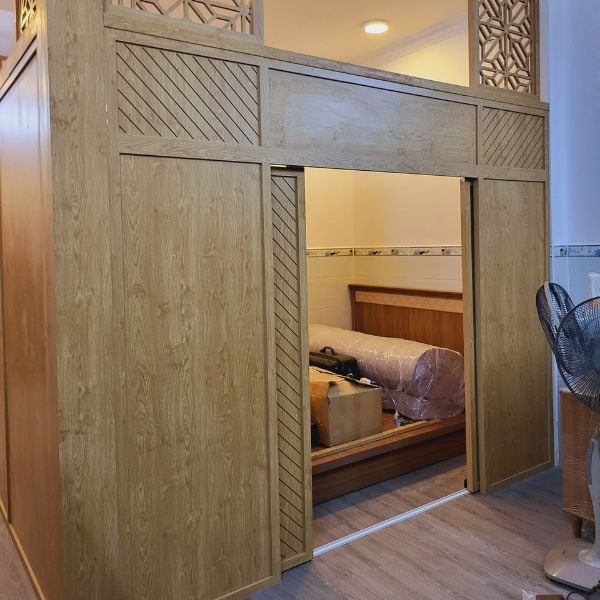 Vách ngăn cửa trượt