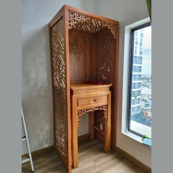 Vách ngăn phòng thờ 86