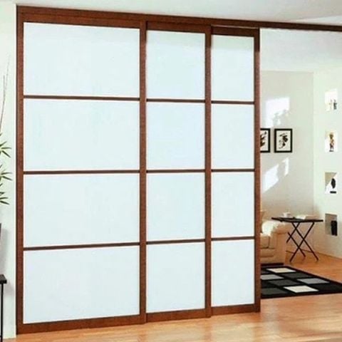 vach-ngan-phong-kin-bang-go