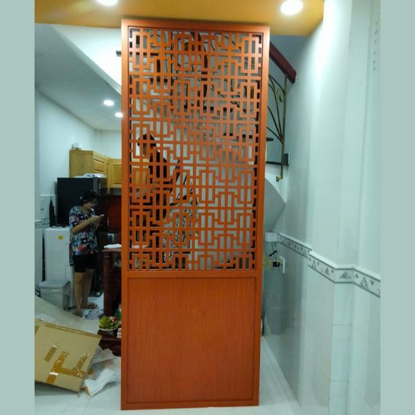 Vách ngăn phòng khách và bếp 53