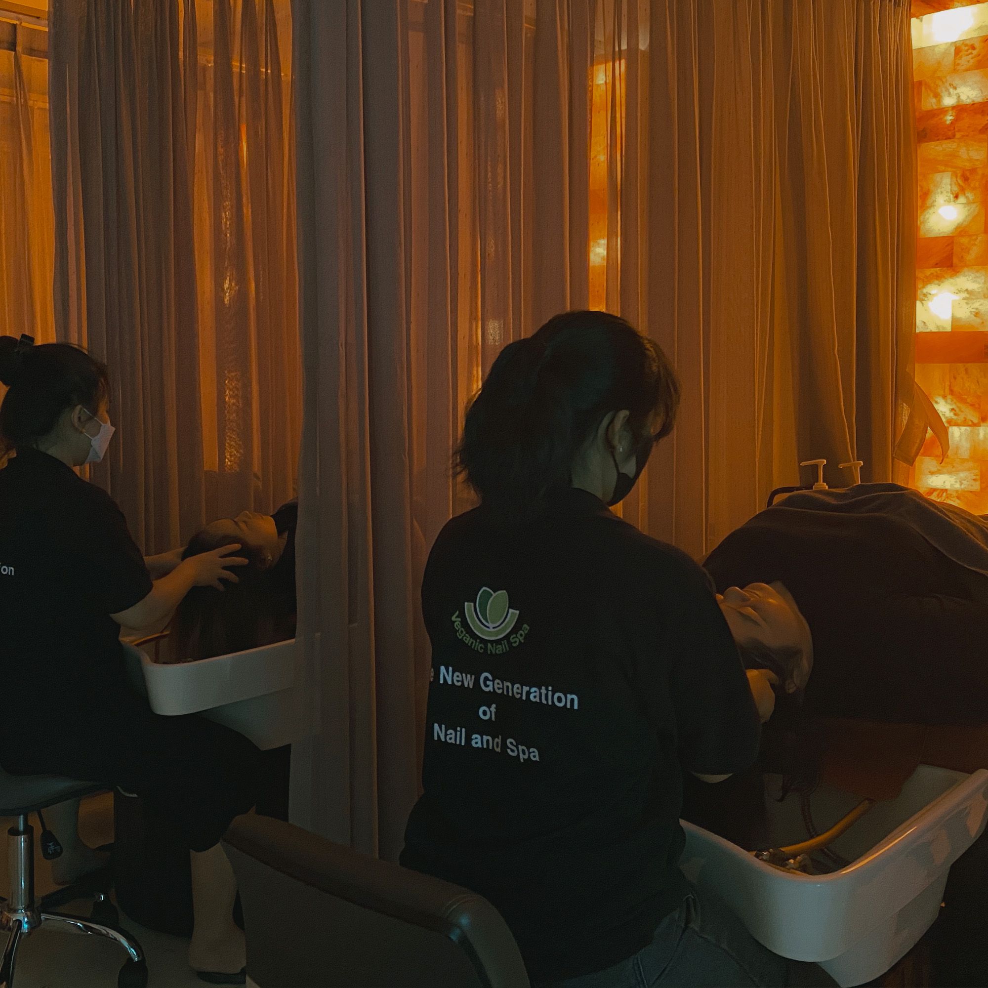  Deeply Nourising Head - Spa / Gội Nuôi Dưỡng Chuyên Sâu Bằng Đá Nóng 