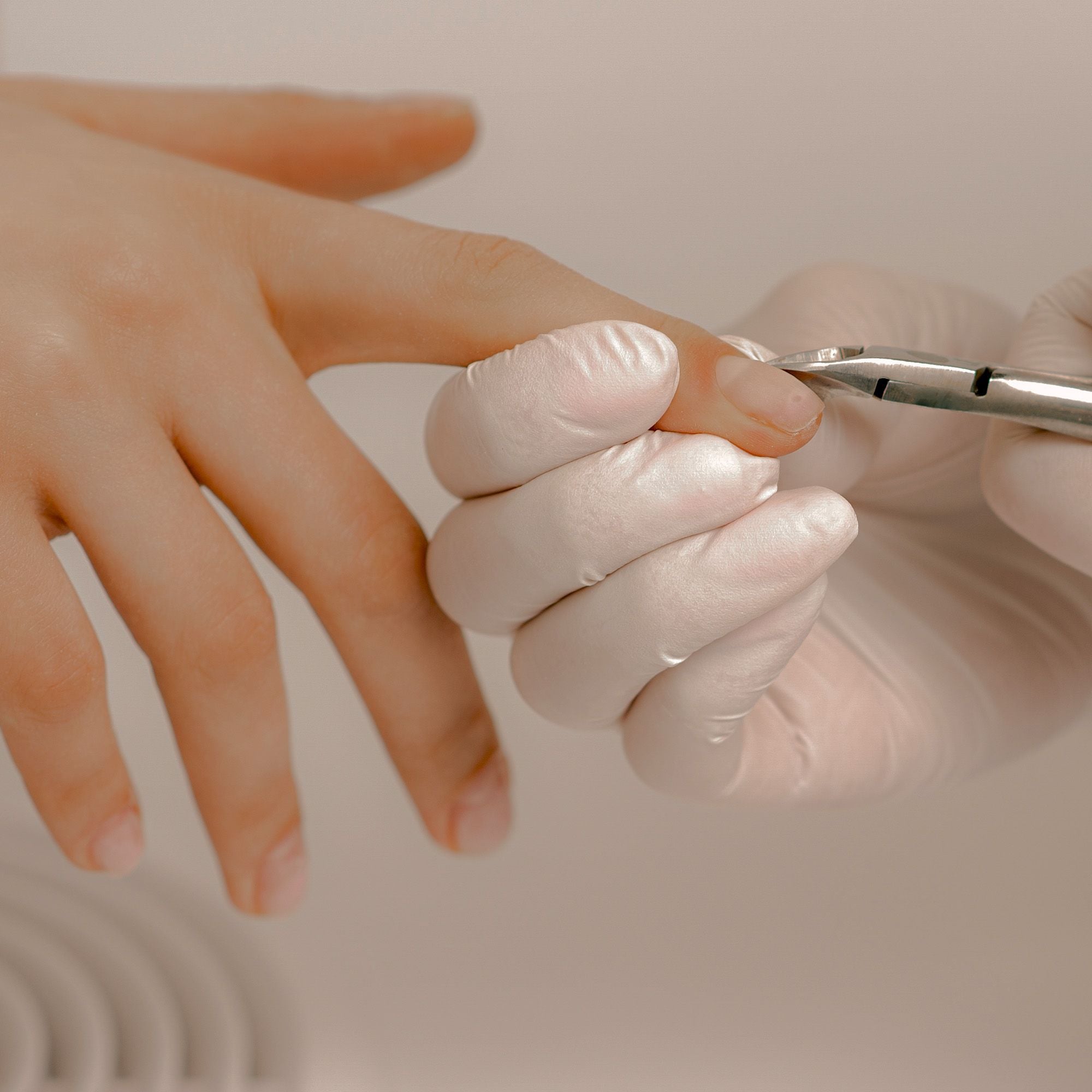  Cuticle Trim / Cắt Da 