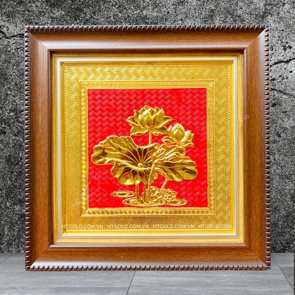TRANH ĐỒNG HOA SEN, MẠ VÀNG 24K <br>(Kích thước 30cm x 30cm)