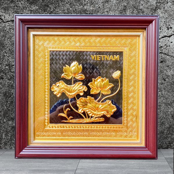 TRANH ĐỒNG HOA SEN, MẠ VÀNG 24K <br>(Kích thước 30cm x 30cm)