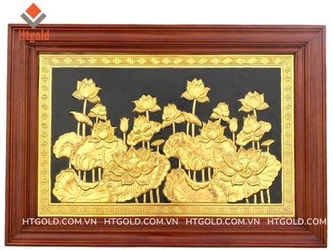TRANH ĐỒNG HOA SEN DÁT VÀNG (KT 61cm x 88cm).