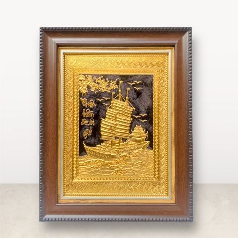 TRANH ĐỒNG THUẬN BUỒM XUÔI GIÓ, DÁT VÀNG (34cm*28cm)